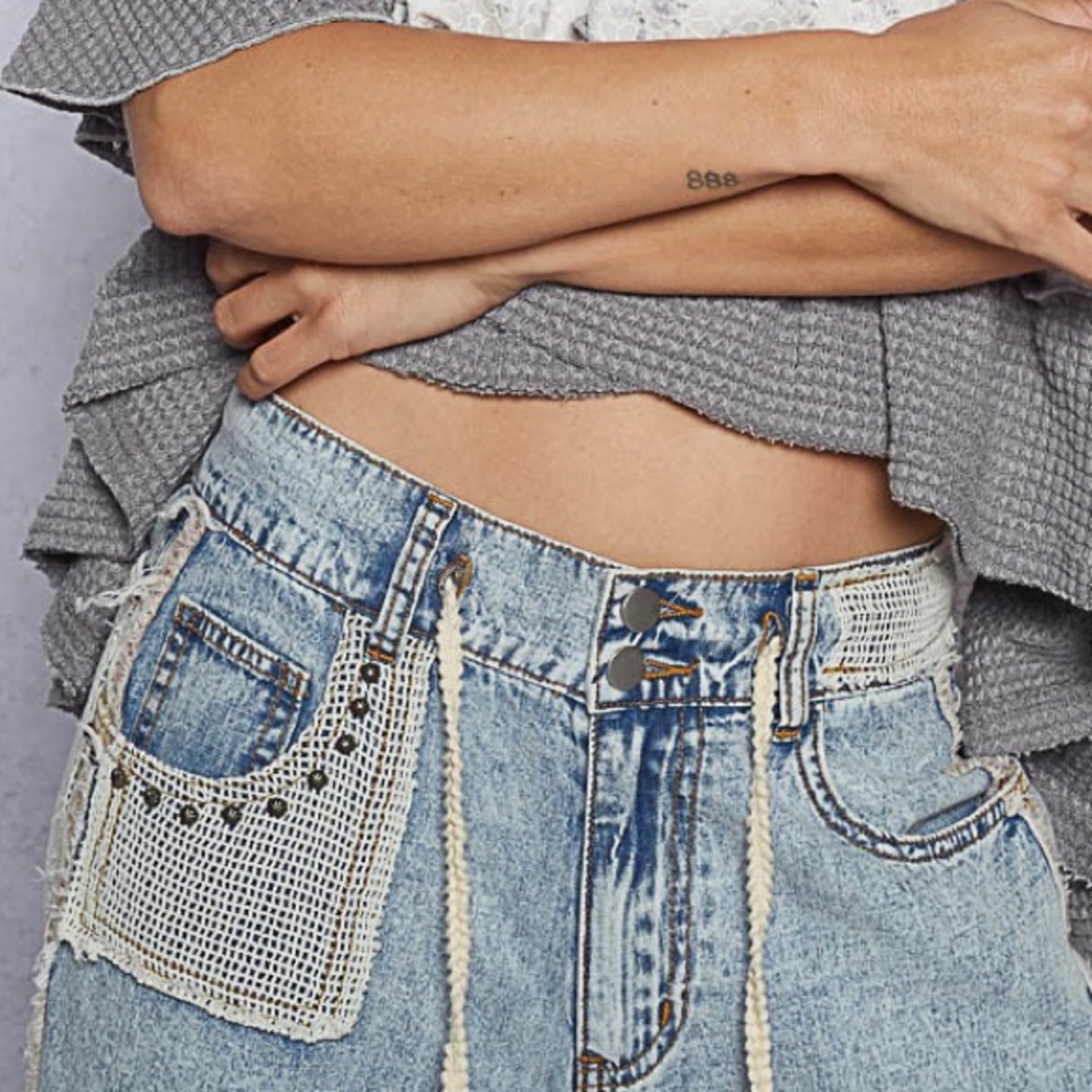 POL Wide-Leg Carpenter Jeans | Metallic Studs Distressed Utility Denim. - Picture 7 of 10